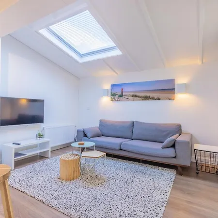 Holiday home Cosy Summerhouse Noordwijk